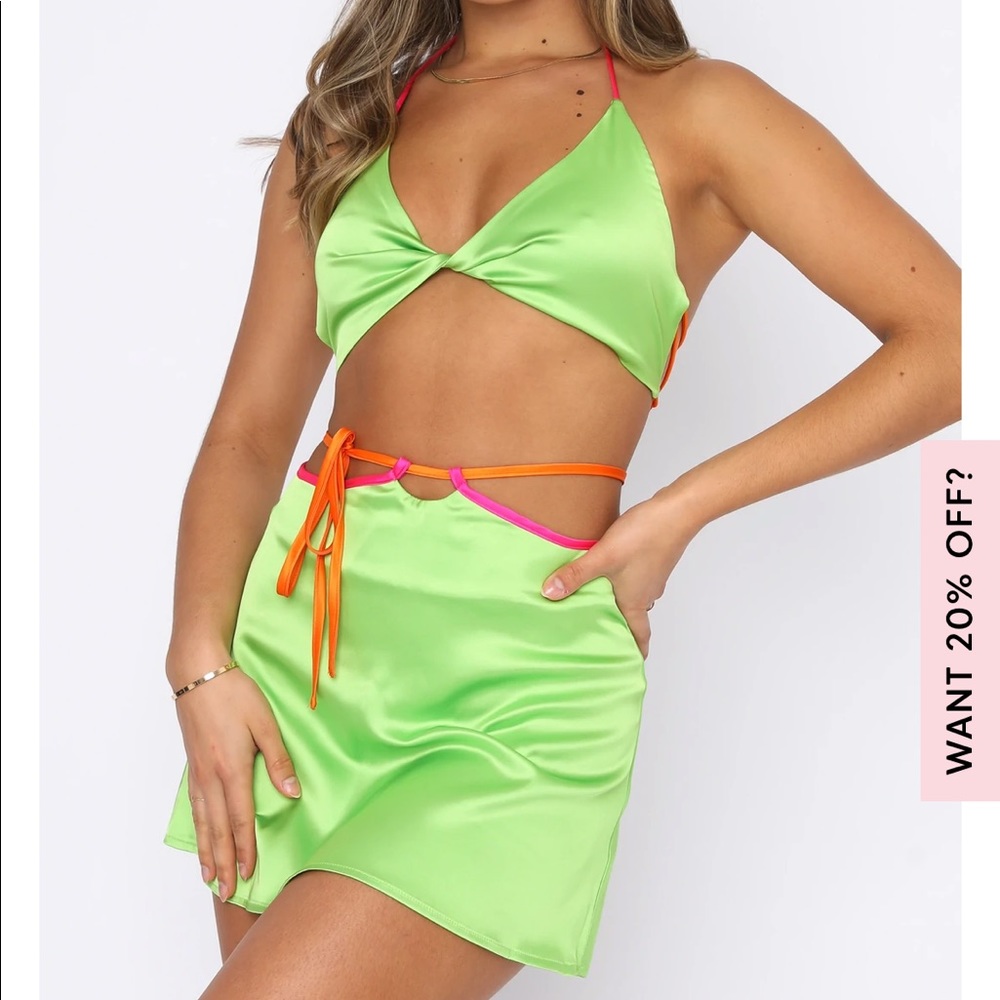 WHITE FOX The New Me Neon Green set